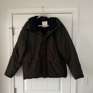 A&F Aircloud Hooded Puffer